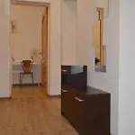Center Family & Friends Two Bedrooms Spacious