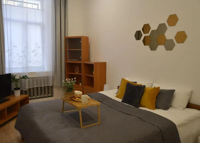 Center Family & Friends Two Bedrooms Spacious Riga