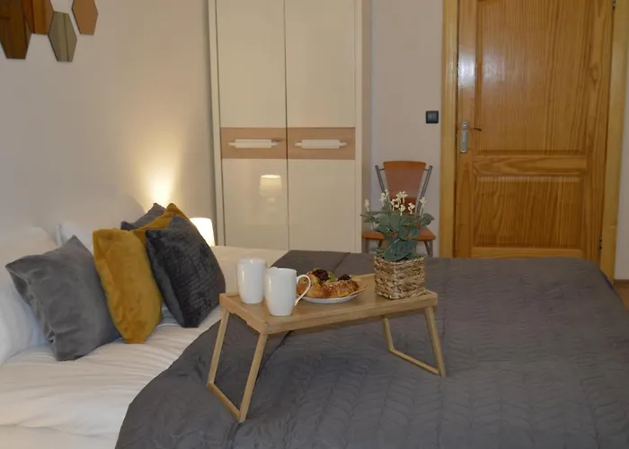 Center Family & Friends Two Bedrooms Spacious Dzīvoklis *