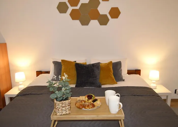 Apartment Center Family & Friends Two Bedrooms Spacious