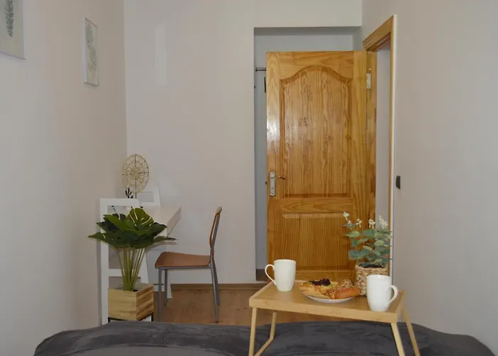 Dzīvoklis Center Family & Friends Two Bedrooms Spacious