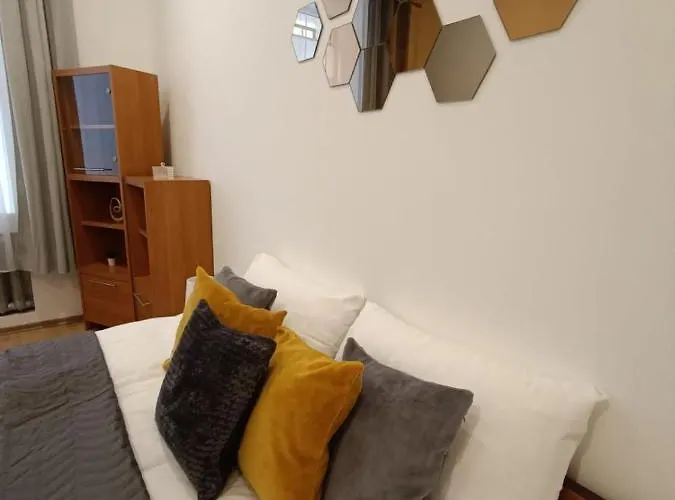 Apartment Center Family & Friends Two Bedrooms Spacious Riga